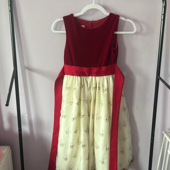 Red and White Floral Dress - Picture 1 of 6